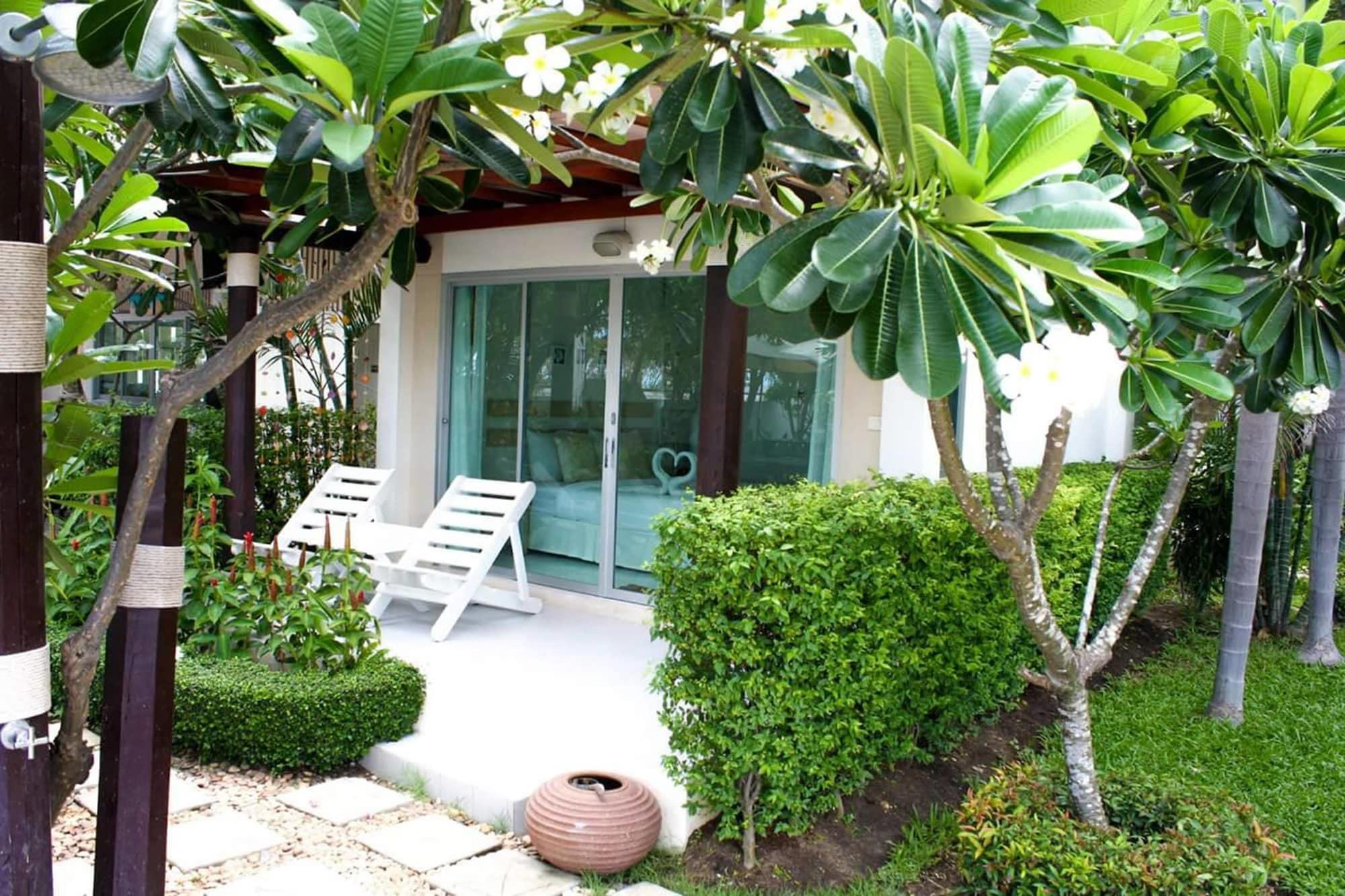 Chez Nous Boutique Resort Haad Chao Samran Εξωτερικό φωτογραφία