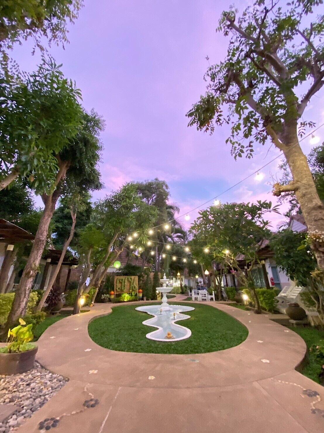 Chez Nous Boutique Resort Haad Chao Samran Εξωτερικό φωτογραφία