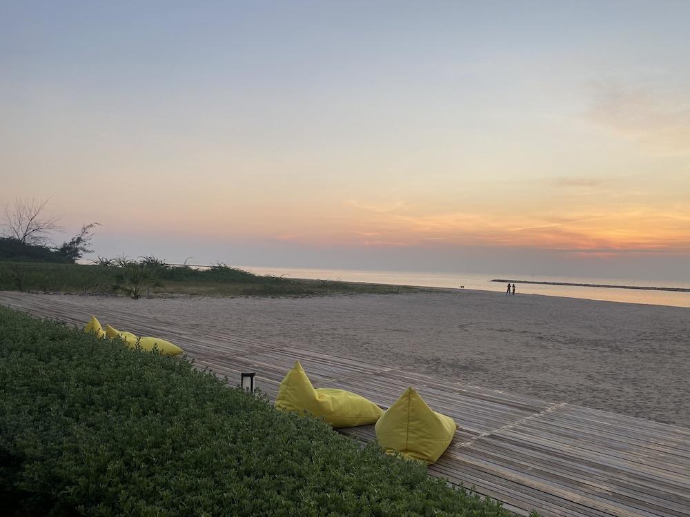 Chez Nous Boutique Resort Haad Chao Samran Εξωτερικό φωτογραφία