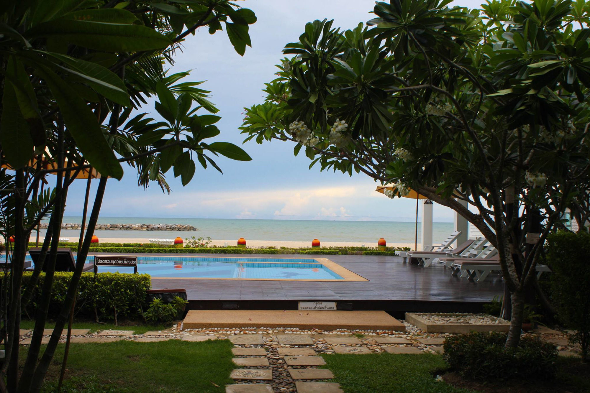 Chez Nous Boutique Resort Haad Chao Samran Εξωτερικό φωτογραφία